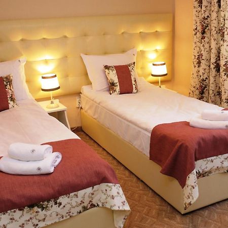 Hotel&Restaurant Premium Club Yaremche Ruang foto