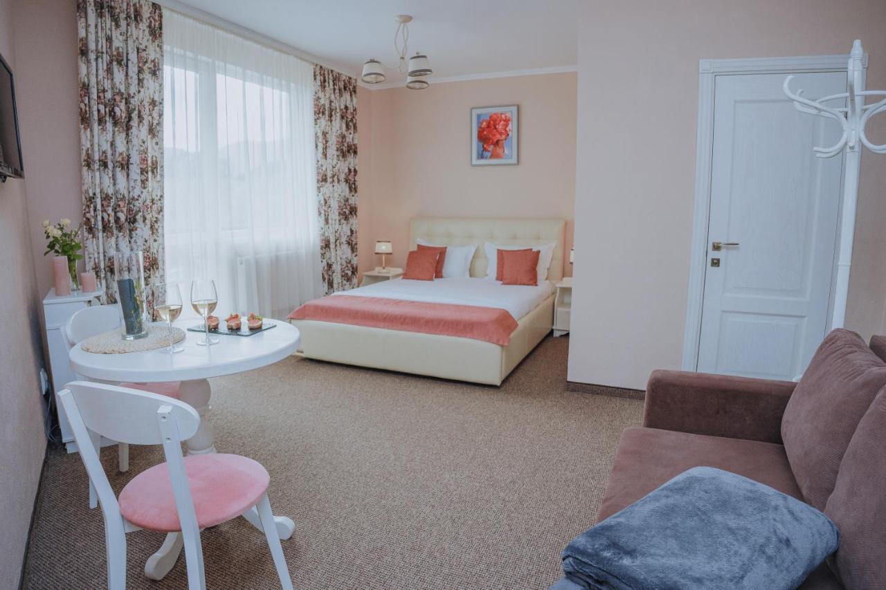 Hotel&Restaurant Premium Club Yaremche Bagian luar foto